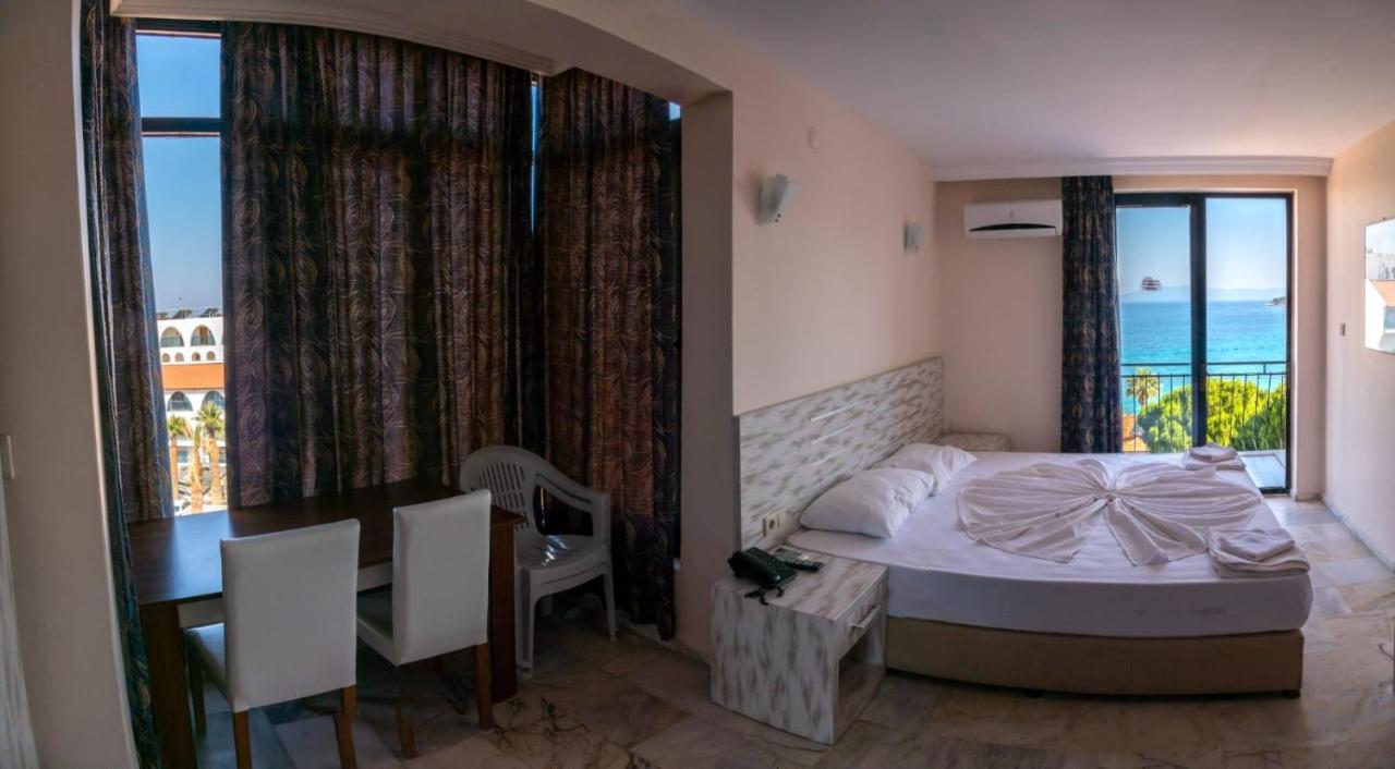Hotel Melike Kuşadası Buitenkant foto