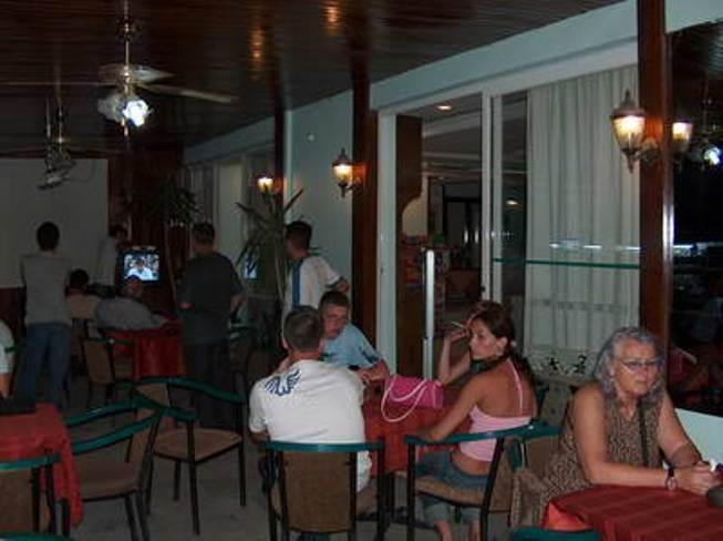 Hotel Melike Kuşadası Buitenkant foto
